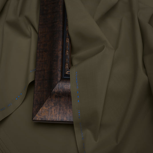 France - A Rainbow of 12 Luxurious Shades