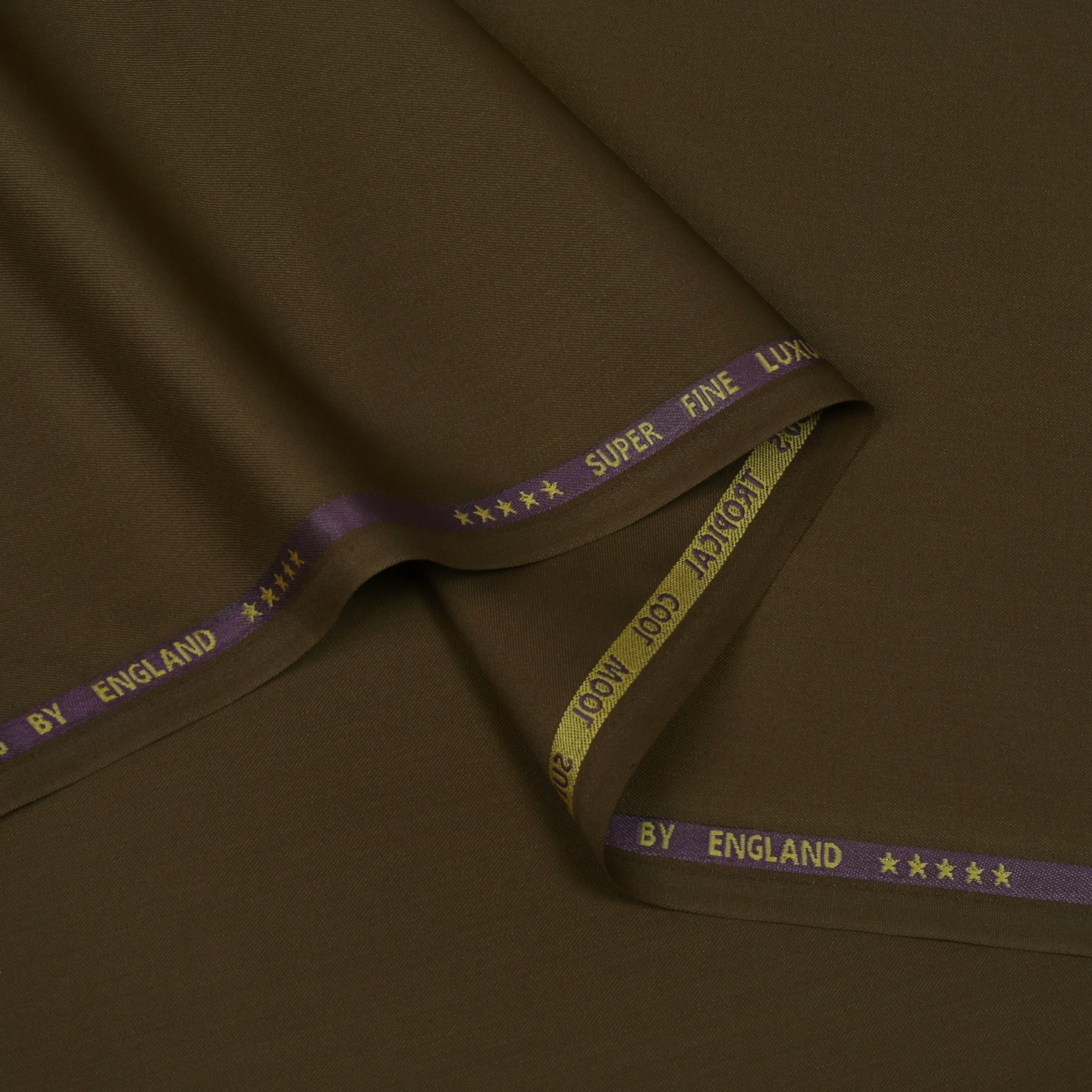 Men’s winter unstitched shalwaar kameez in luxurious twill weave fabric, smooth and warm.